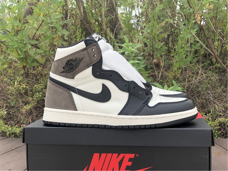 Jordan 1 High "Mocha"