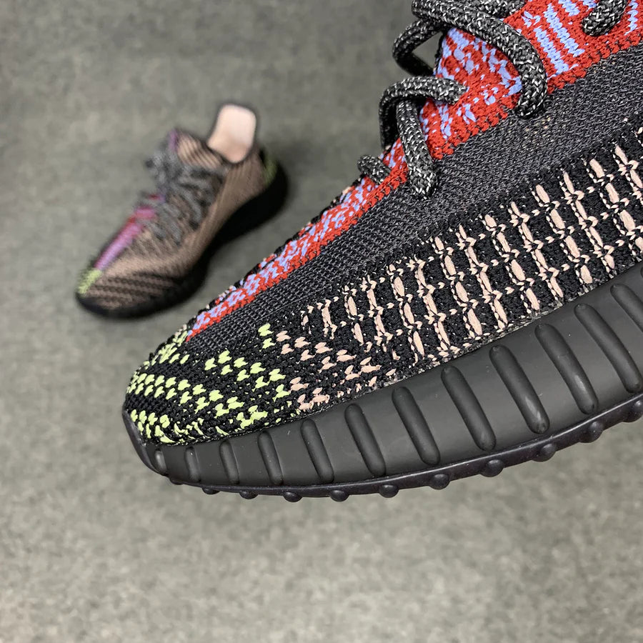 Yeezy 350 Yecheil