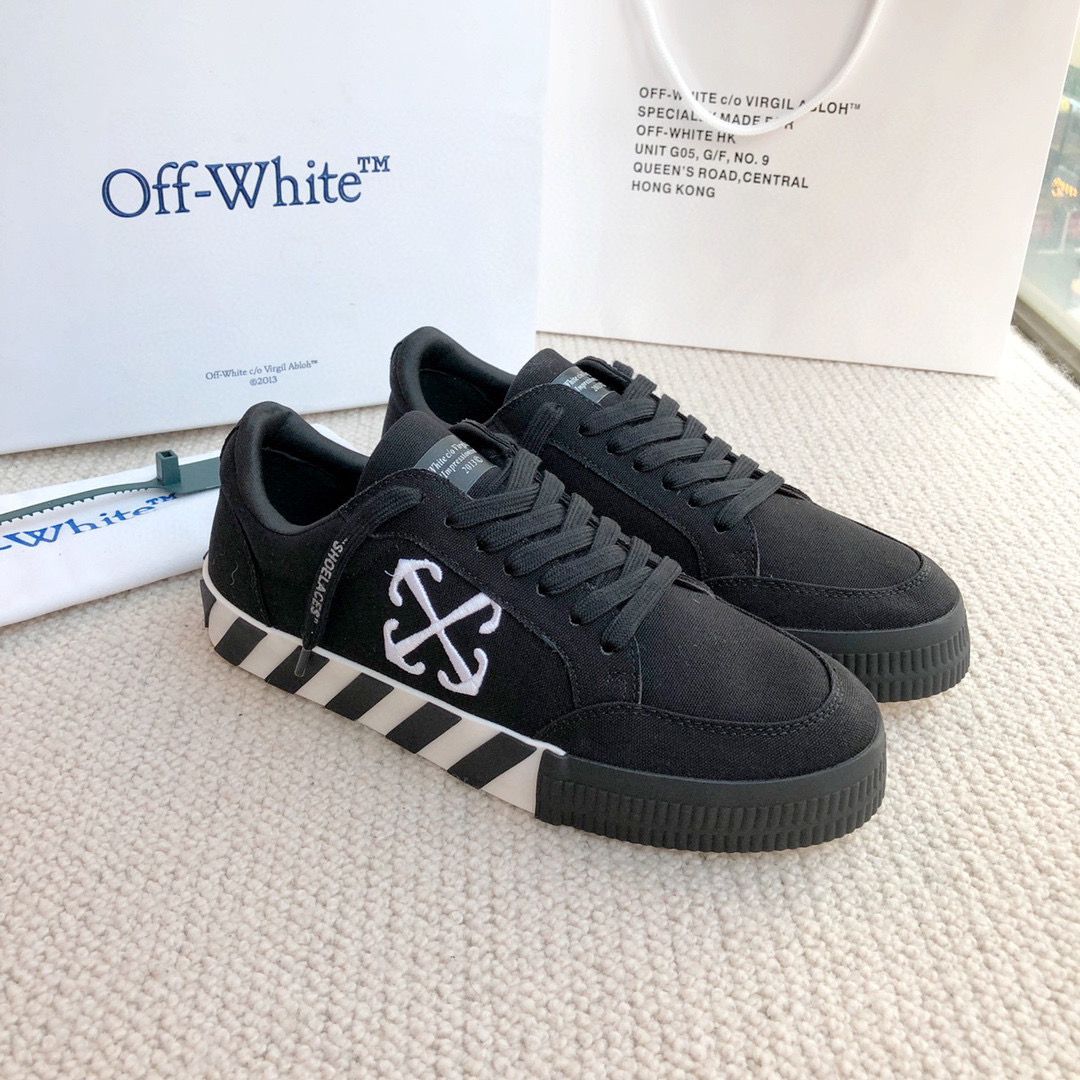 Off white Vulcanized Court