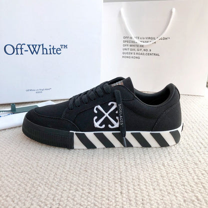 Off white Vulcanized Court